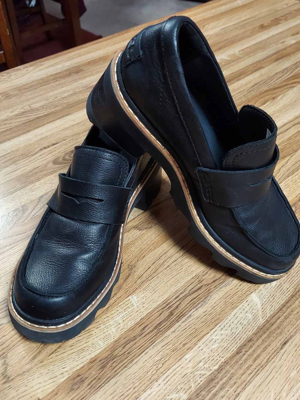 Sorel Joan Now City Loafer Black Size 7 - Picture 2 of 8